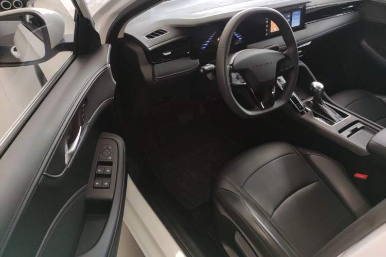 Used Roewe i5 2023 1.5L CVT Luxury Edition Driver Seat