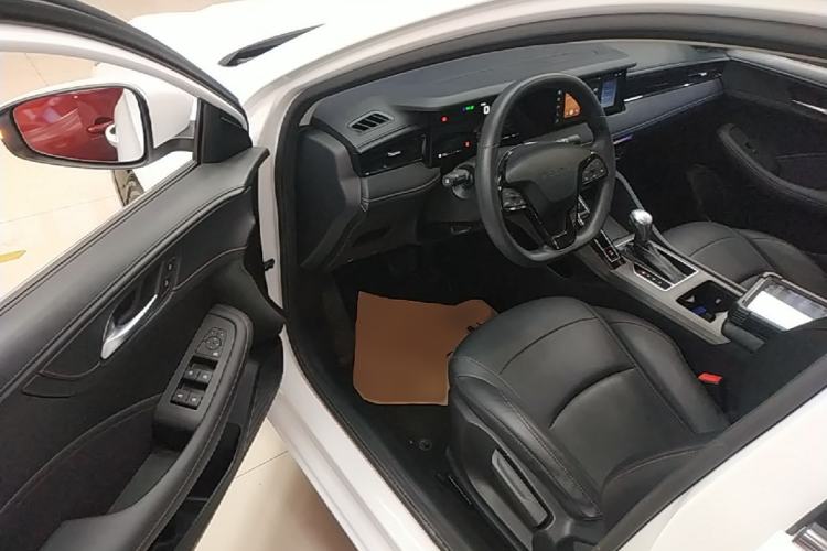 Used Roewe i5 2023 1.5L CVT Luxury Edition Driver Seat
