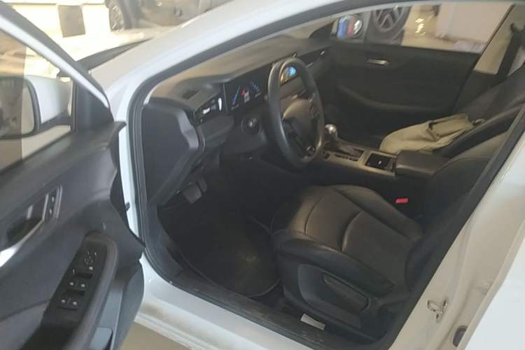 Used Roewe i5 2023 1.5L CVT Luxury Edition Driver Seat