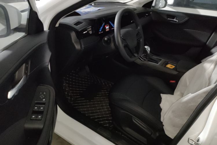 Used Roewe i5 2023 1.5L CVT Luxury Edition Driver Seat