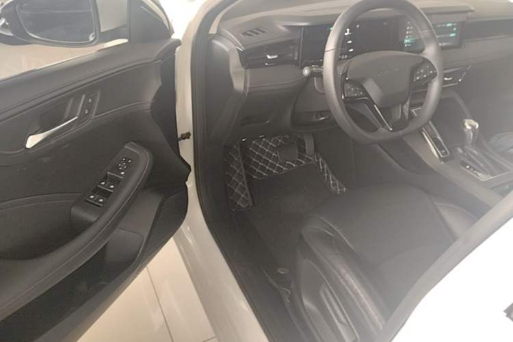Used Roewe i5 2023 1.5L CVT Luxury Edition Driver Seat