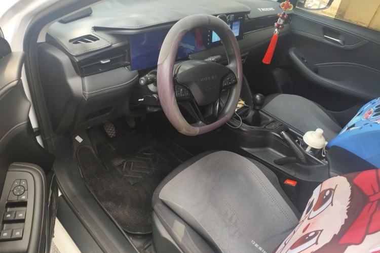Used Roewe i5 2023 1.5L Manual Comfort Edition Driver Seat