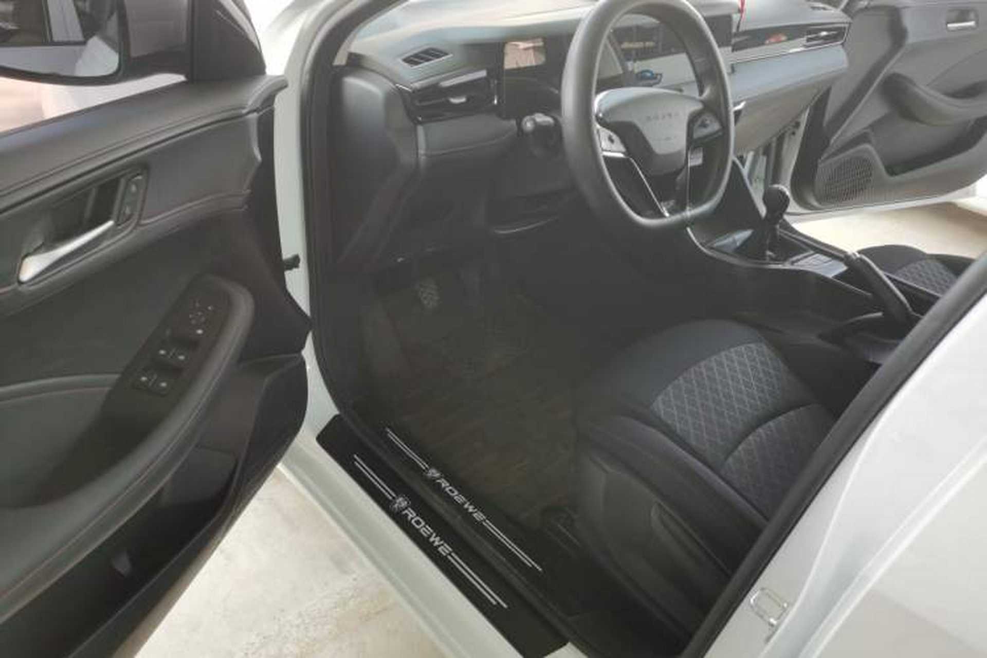 Used Roewe i5 2023 1.5L Manual Comfort Edition Driver Seat
