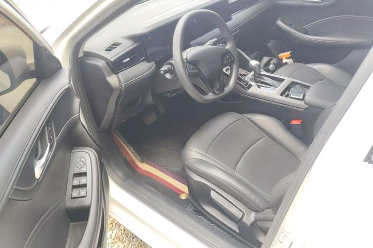 Used Roewe i5 2023 1.5L CVT Luxury Edition Driver Seat