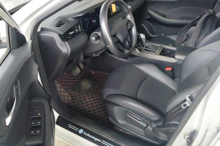 Used Roewe i5 2023 1.5L CVT Luxury Edition Driver Seat