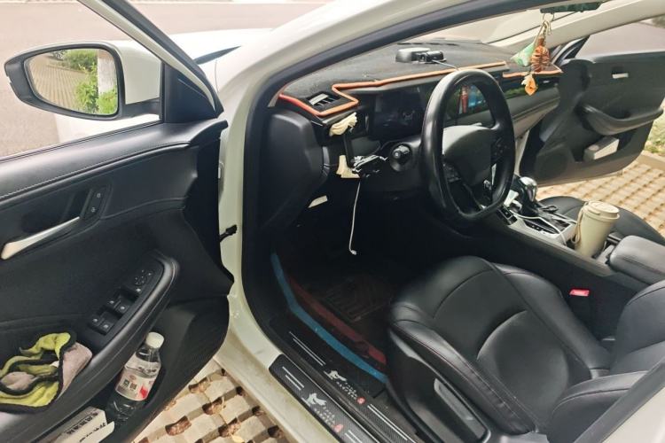 Used Roewe i5 2023 1.5L CVT Luxury Edition Driver Seat