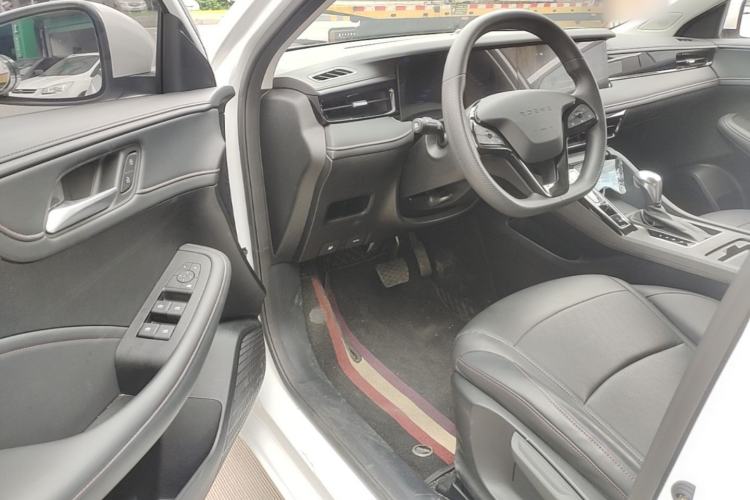 Used Roewe i5 2023 1.5L CVT Luxury Edition Driver Seat