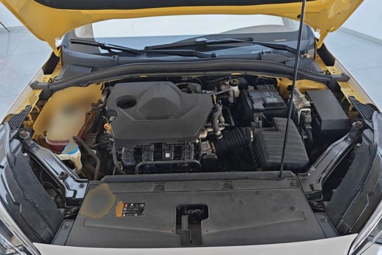 Used Roewe i5 2023 1.5L CVT Flagship Edition Engine Bay