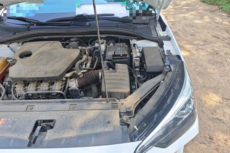 Used Roewe i5  Engine Bay Left
