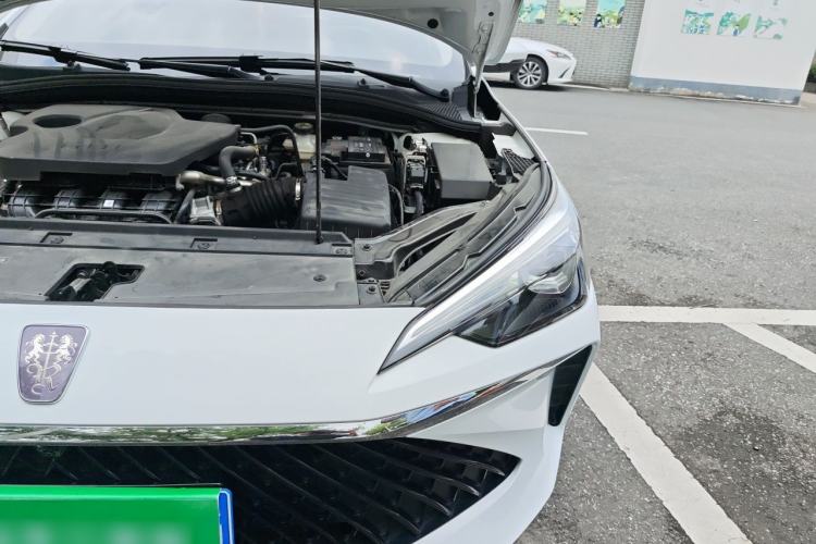 Used Roewe i5 2023 1.5L CVT Luxury Edition Engine Bay Left