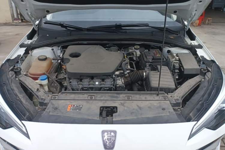 Used Roewe i5 2023 1.5L CVT Luxury Edition Engine Bay