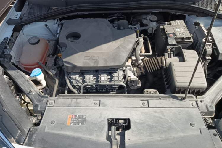 Used Roewe i5 2023 1.5L CVT Luxury Edition Engine Bay