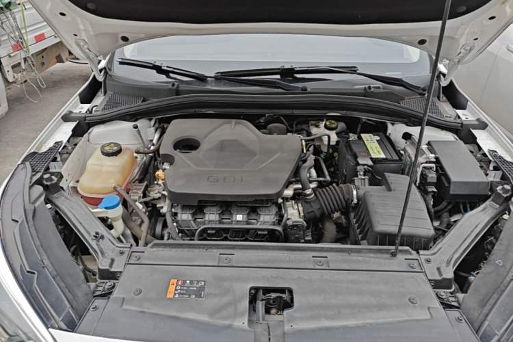 Used Roewe i5 2023 1.5L CVT Luxury Edition Engine Bay