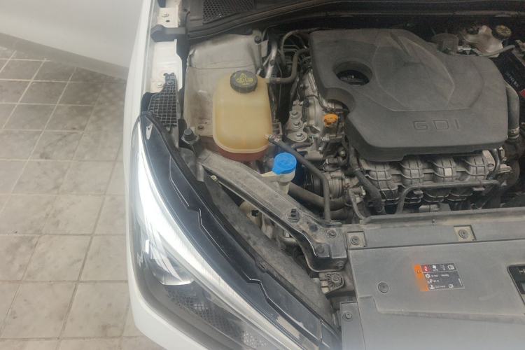 Used Roewe i5 2023 1.5L CVT Luxury Edition Engine Bay Right