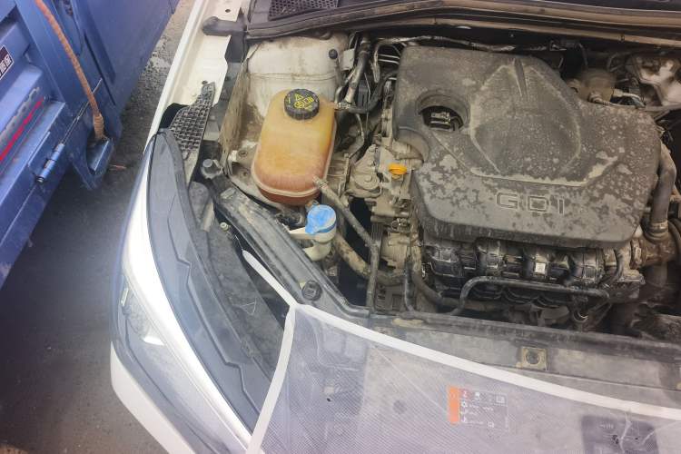 Used Roewe i5 2023 1.5L CVT Luxury Edition Engine Bay Right