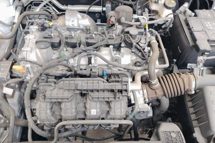 Used Roewe i5 2023 1.5L CVT Luxury Edition Engine Bay