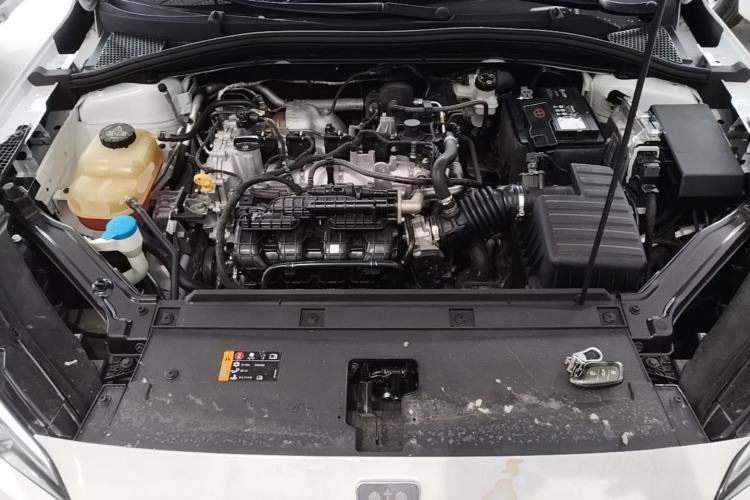 Used Roewe i5 2023 1.5L Manual Excellence Edition Engine Bay