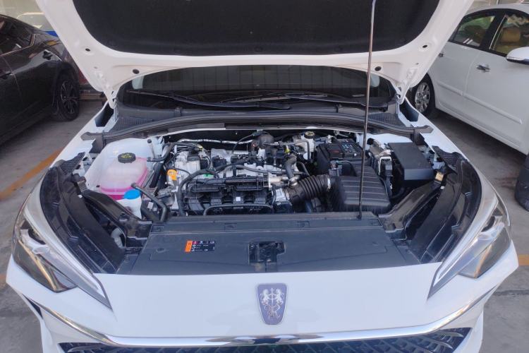 Used Roewe i5 2023 1.5L CVT Luxury Edition Engine Bay