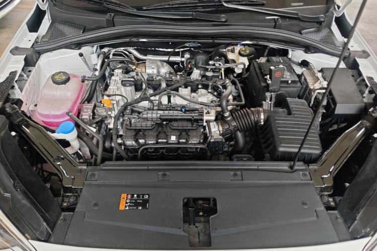 Used Roewe i5 2023 1.5L Manual Comfort Edition Engine Bay