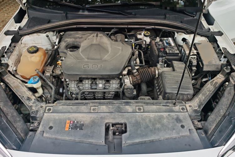 Used Roewe i5 2023 1.5L CVT Luxury Edition Engine Bay