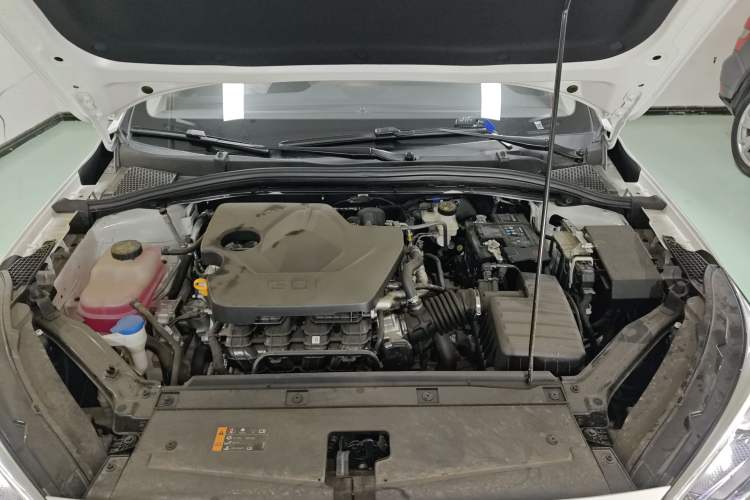 Used Roewe i5 2023 1.5L CVT Luxury Edition Engine Bay