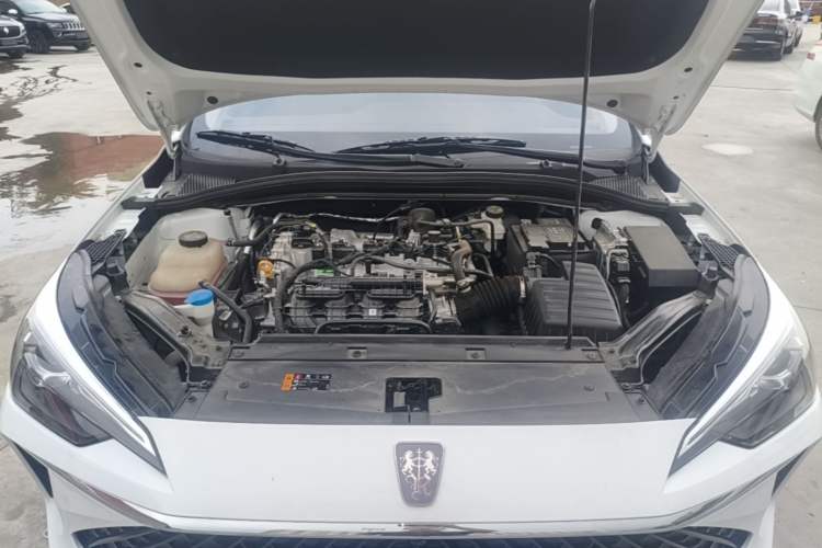 Used Roewe i5 2023 1.5L Manual Comfort Edition Engine Bay