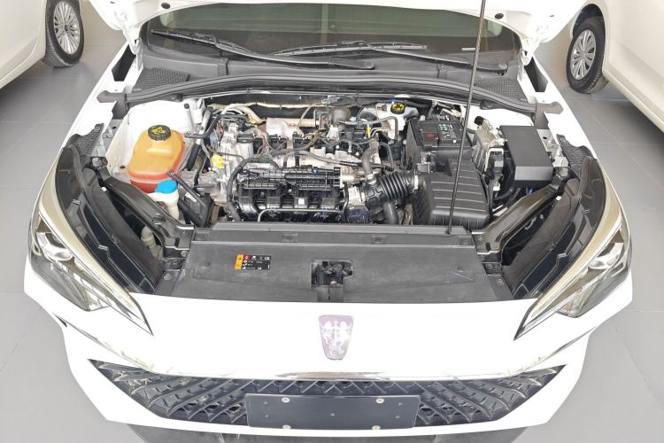 Used Roewe i5 2023 1.5L Manual Comfort Edition Engine Bay