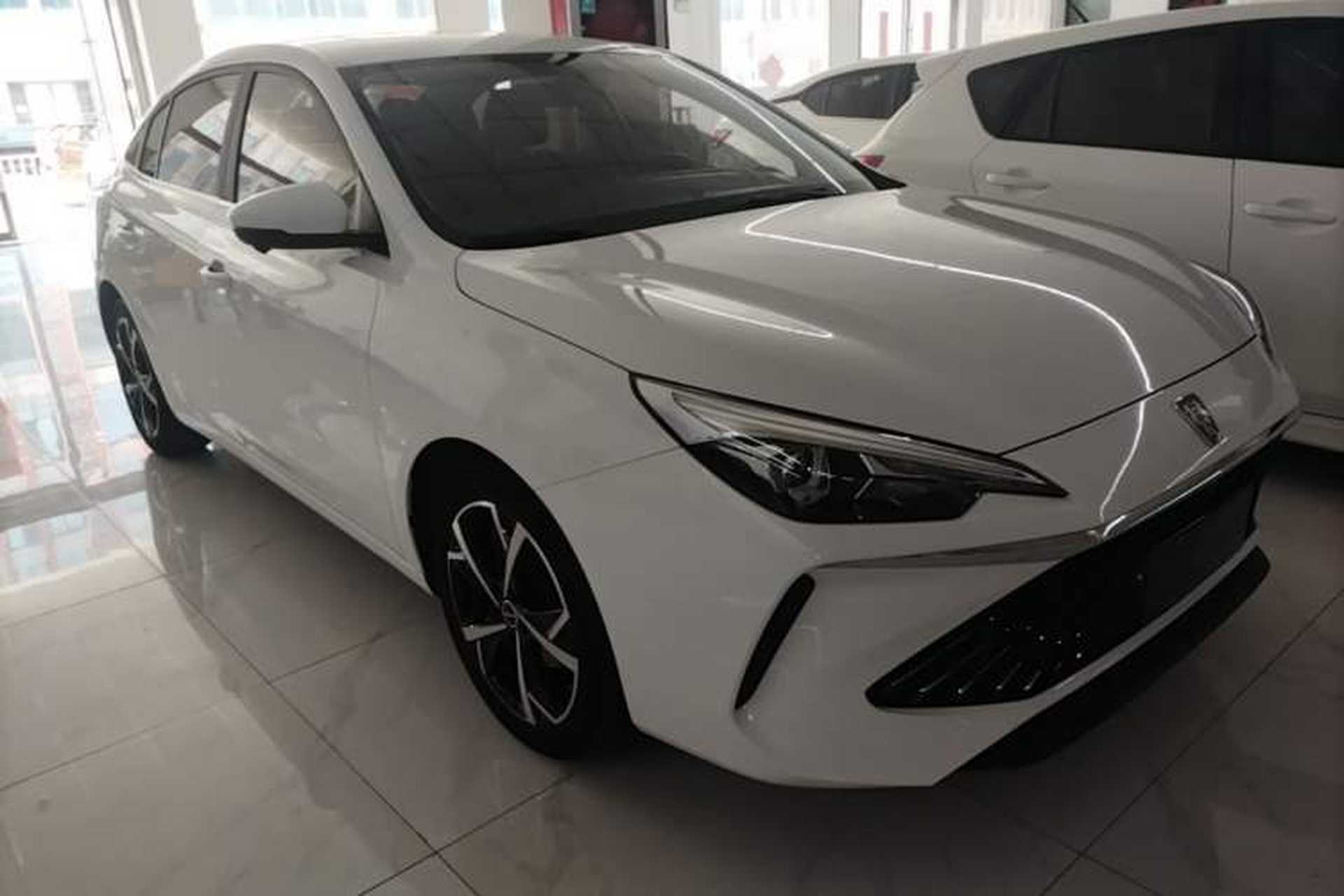 Used Roewe i5 2023 1.5L CVT Luxury Edition Exterior 1