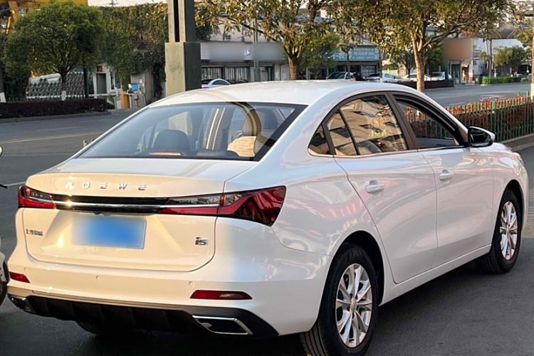 Used Roewe i5 2023 1.5L CVT Luxury Edition Exterior 2