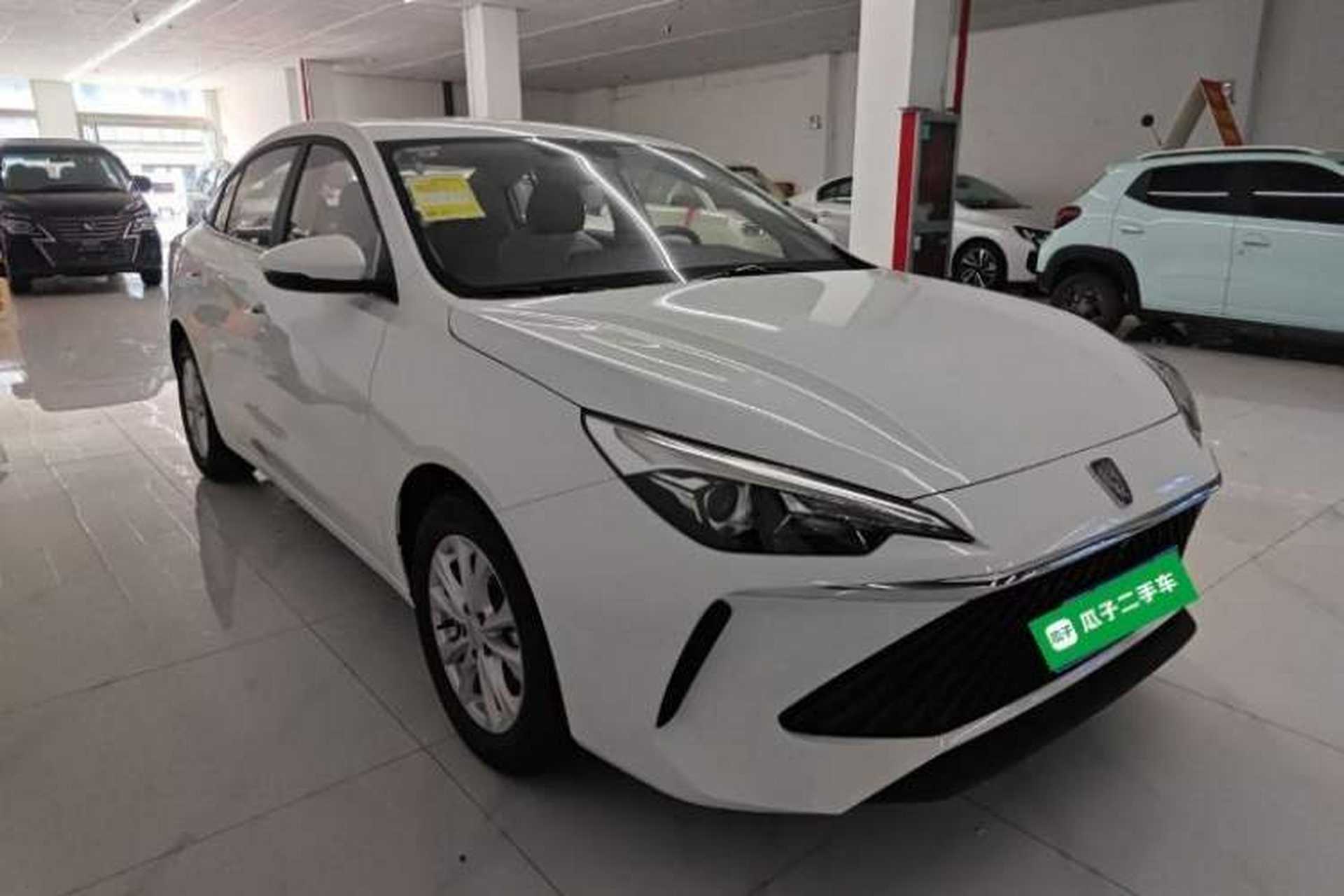 Used Roewe i5 2023 1.5L CVT Luxury Edition Exterior 2