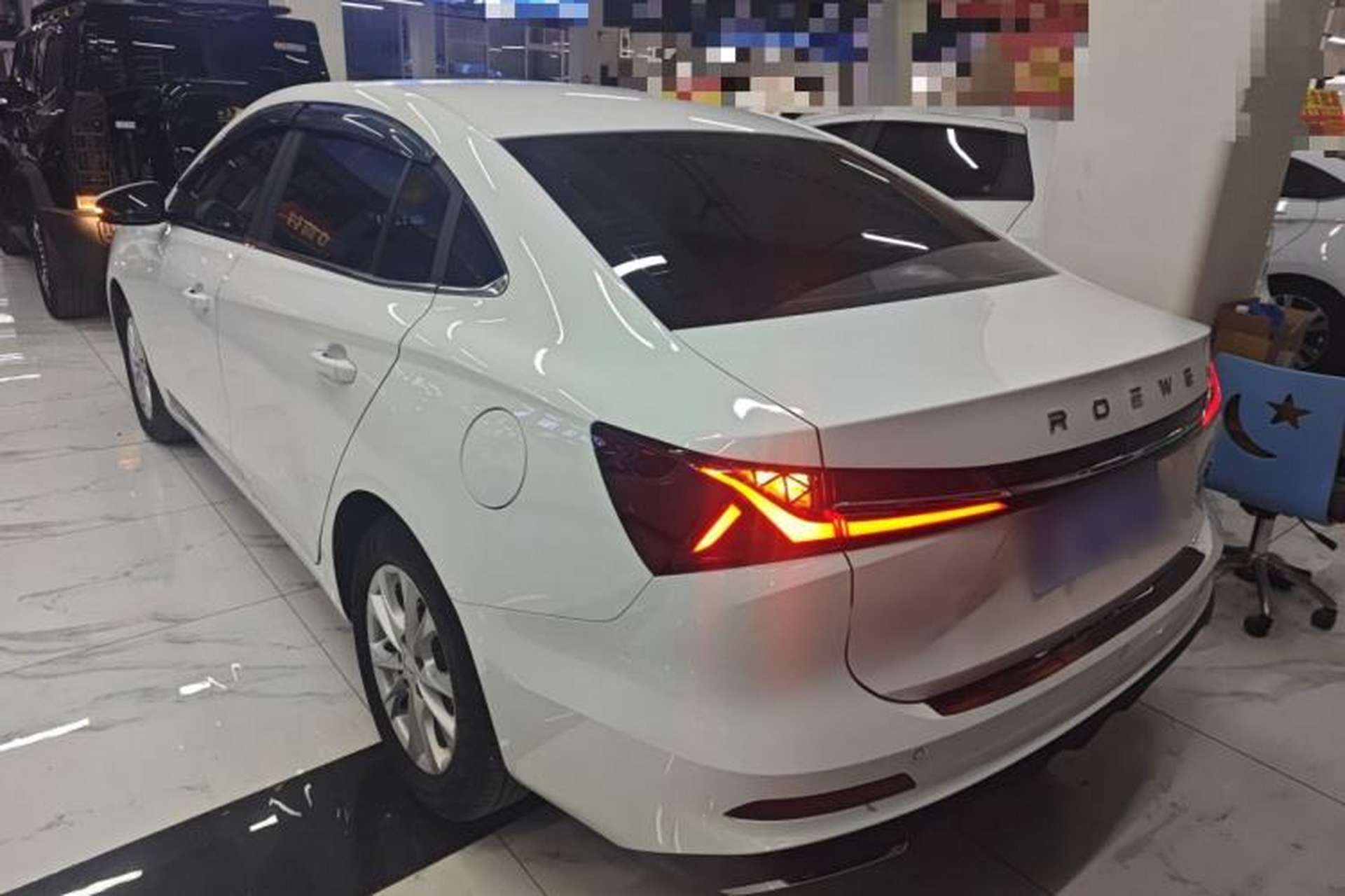 Used Roewe i5 2023 1.5L CVT Luxury Edition Exterior 2