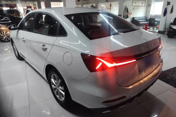 Used Roewe i5 2023 1.5L CVT Luxury Edition Exterior 2