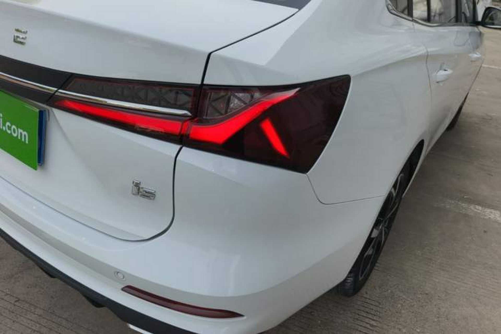 Used Roewe i5 2023 1.5L CVT Luxury Edition Exterior 3