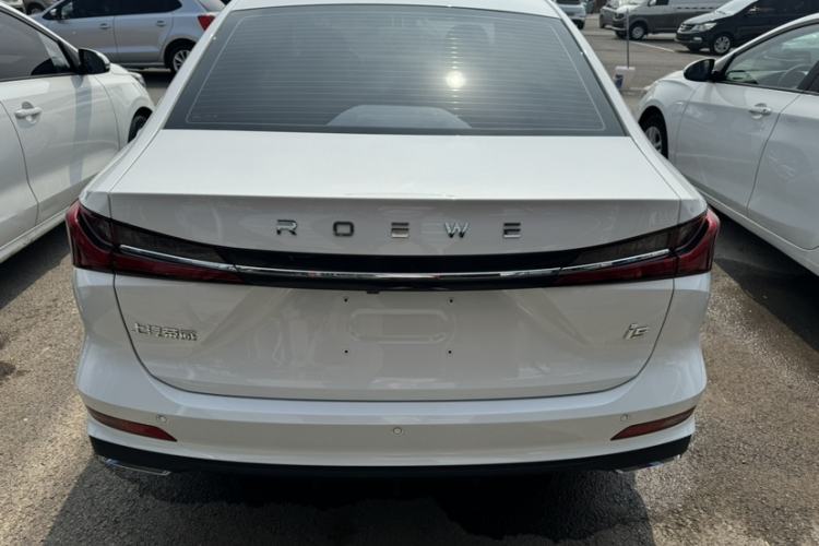 Used Roewe i5 2023 1.5L CVT Luxury Edition Exterior 3