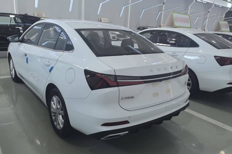 Used Roewe i5 2023 1.5L CVT Luxury Edition Exterior 4