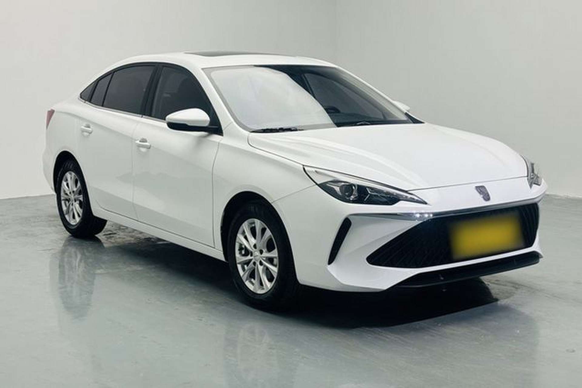 Used Roewe i5 2023 1.5L CVT Luxury Edition Exterior 6
