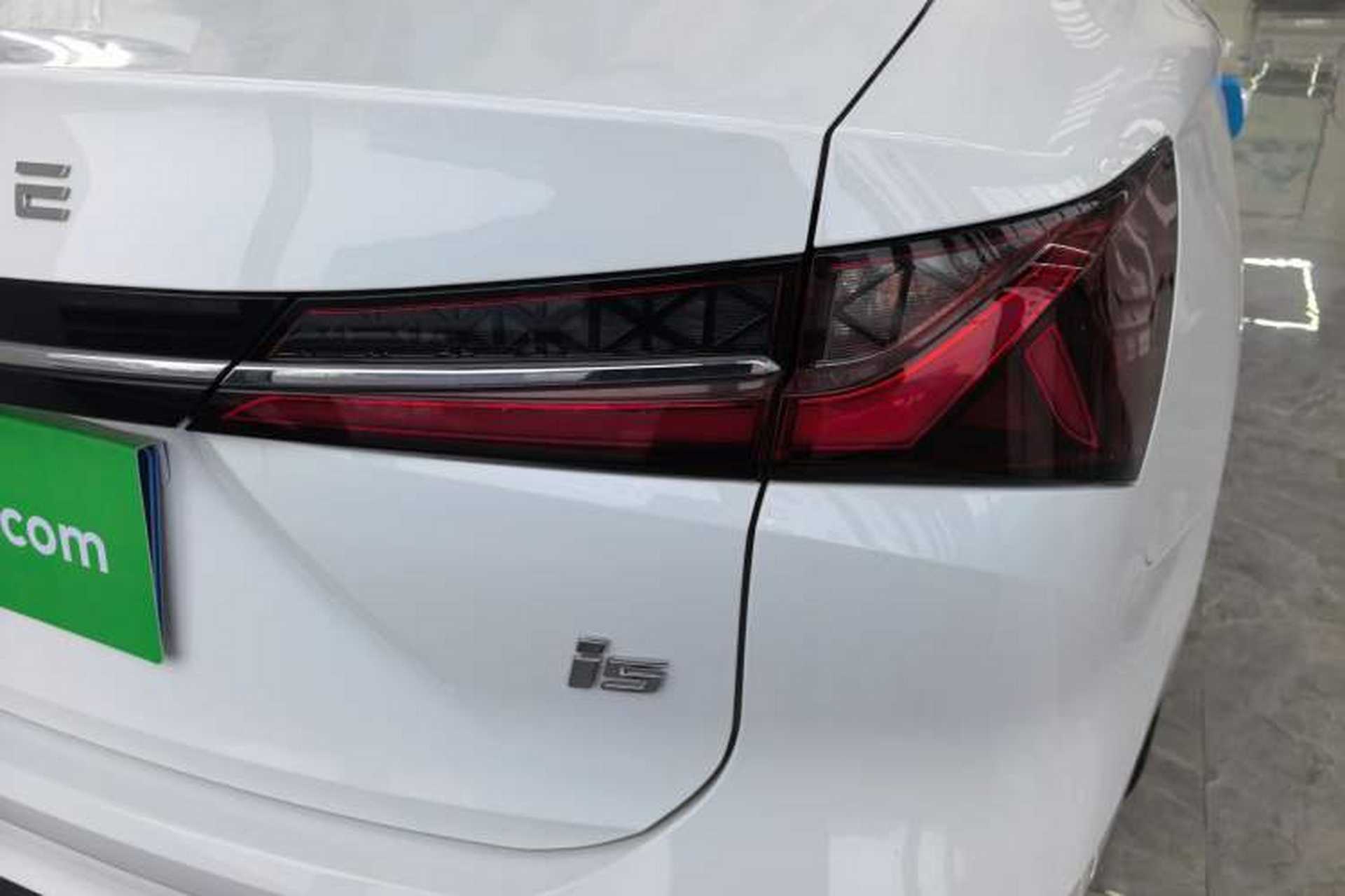 Used Roewe i5 2023 1.5L CVT Luxury Edition Exterior 6