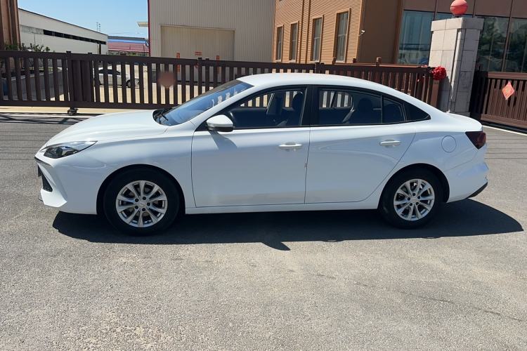 Used Roewe i5 2023 1.5L Manual Comfort Edition Exterior 7