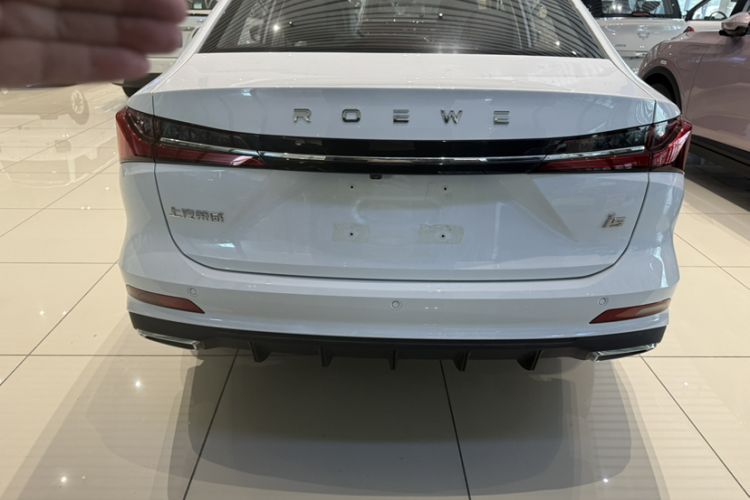 Used Roewe i5 2023 1.5L CVT Luxury Edition Exterior 7