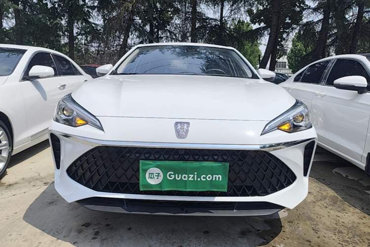 Used Roewe i5 2023 1.5L Manual Comfort Edition Front