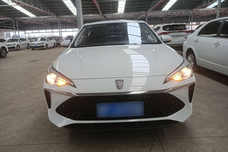 Used Roewe i5 2023 1.5L Manual Comfort Edition Front
