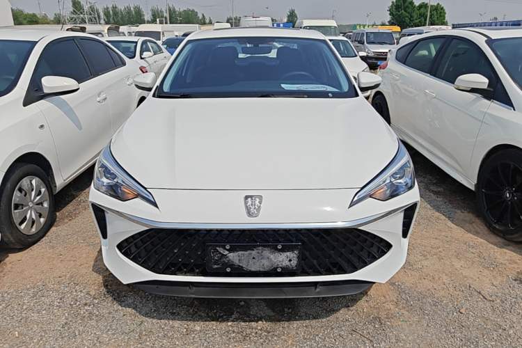 Used Roewe i5 2023 1.5L CVT Luxury Edition Front
