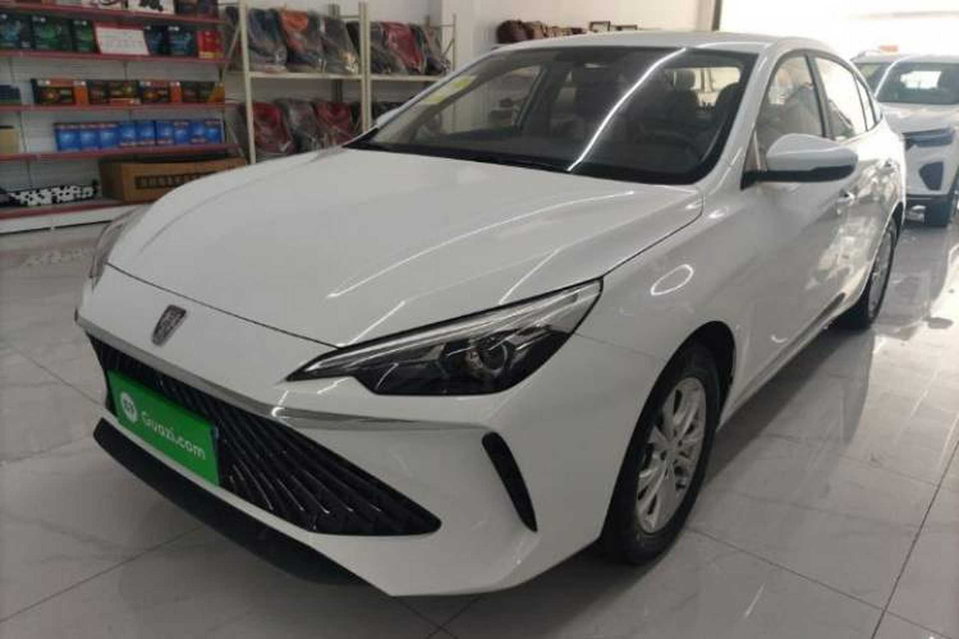 Used Roewe i5 2023 1.5L CVT Luxury Edition Front Left 45 Deg