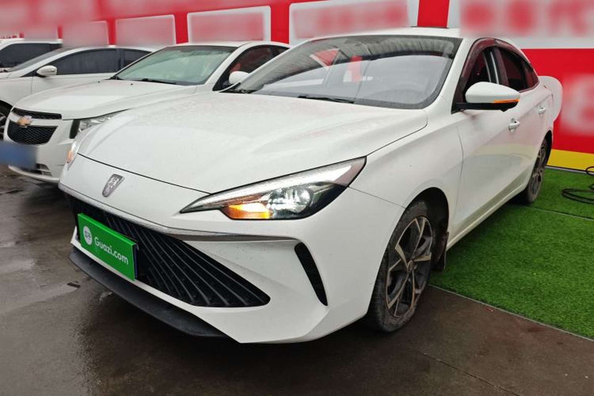 Used Roewe i5 2023 1.5L CVT Luxury Edition Front Left 45 Deg