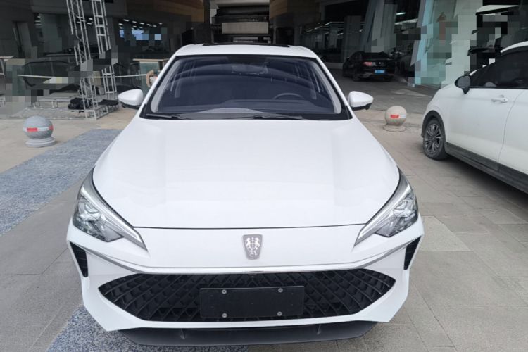 Used Roewe i5 2023 1.5L CVT Luxury Edition Front