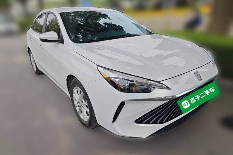 Used Roewe i5 2023 1.5L Manual Comfort Edition Front Right 45 Deg
