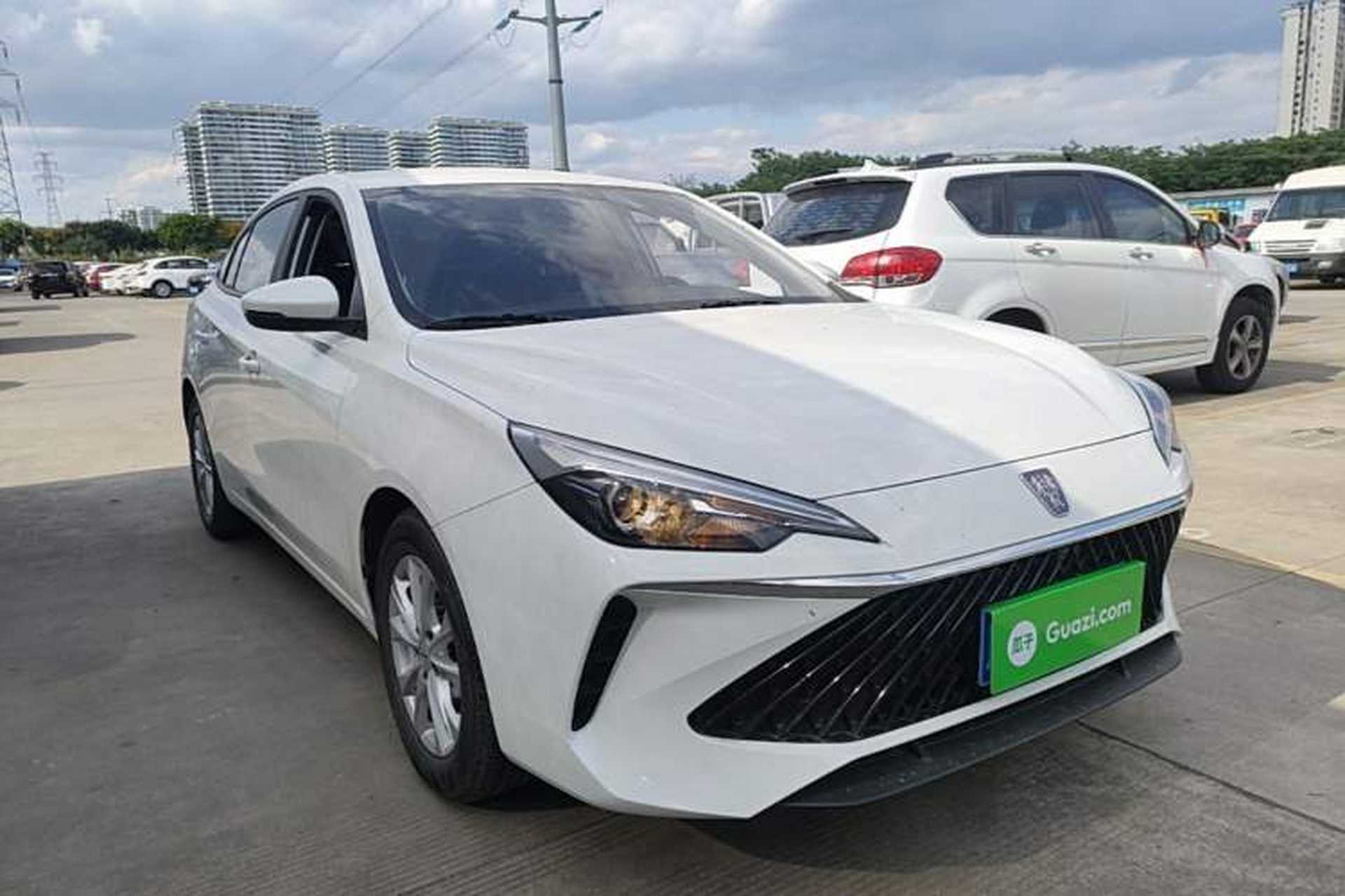 Used Roewe i5 2023 1.5L Manual Comfort Edition Front Right 45 Deg