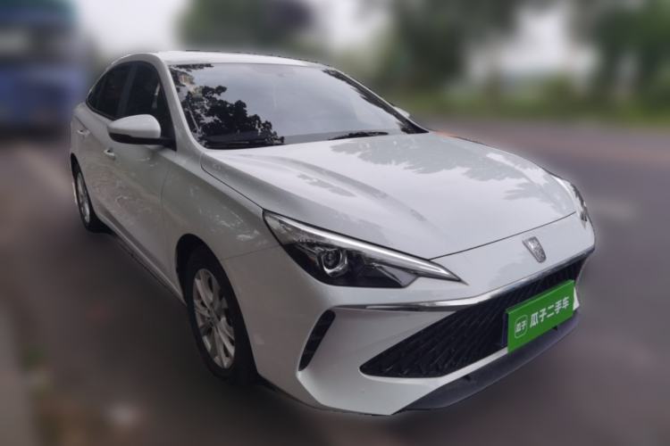 Used Roewe i5 2023 1.5L Manual Comfort Edition Front Right 45 Deg