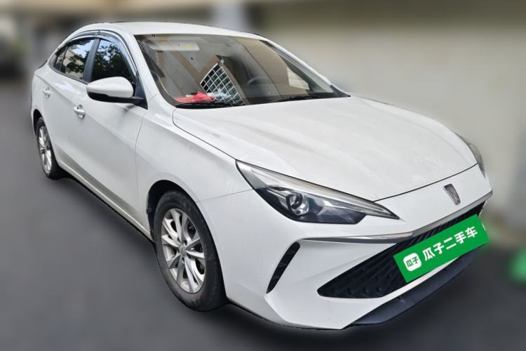 Used Roewe i5 2023 1.5L Manual Comfort Edition Front Right 45 Deg