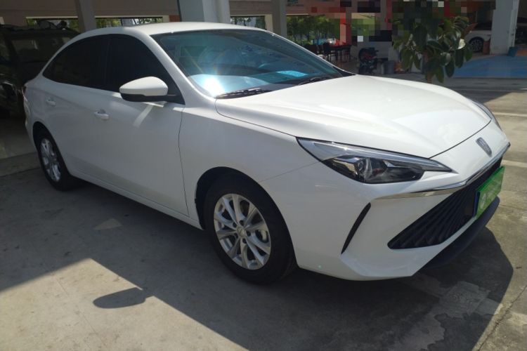 Used Roewe i5 2023 1.5L Manual Comfort Edition Front Right 45 Deg